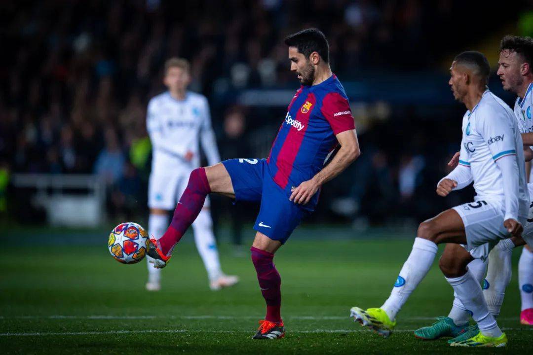 关于巴塞罗那豪取胜利，轻松晋级八强的信息