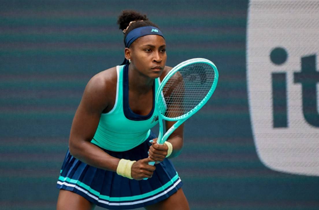 包含澳大利亚女子篮球队战胜强敌，晋级决赛的词条